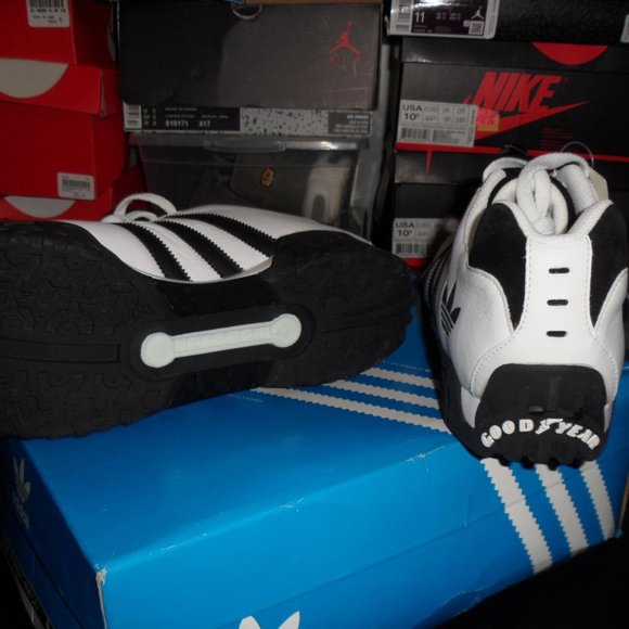 Adidas Goodyear Street 450 Lo - Picture 2 of 4